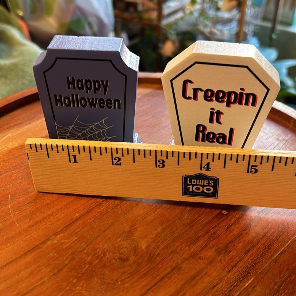 Halloween Mini Mantle Wood Gravestones and Tree New Without Package Five Pieces - Picture 7 of 9